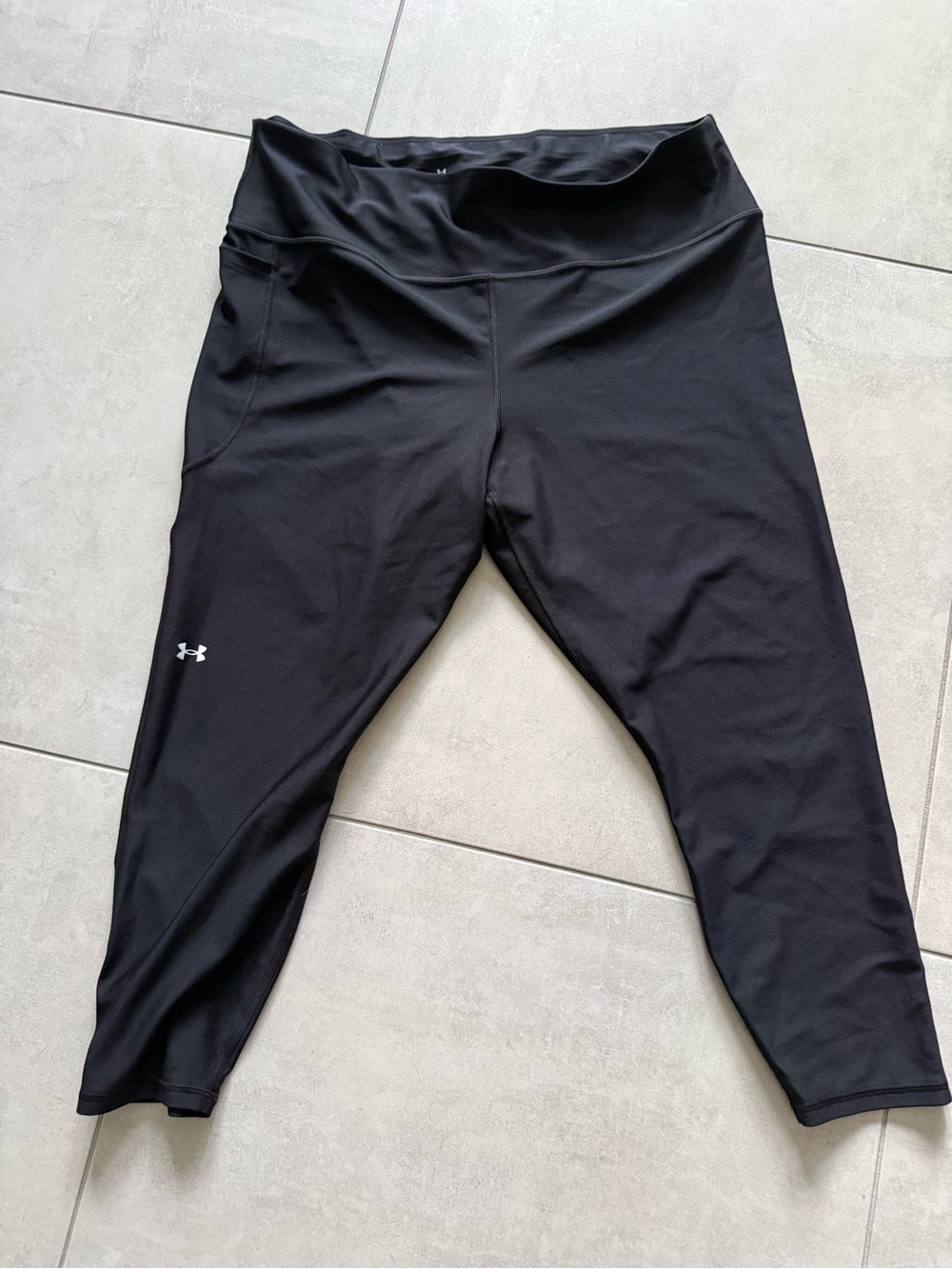 Under Armour Women’s Black Performance Compression Leggings. Size 3X. NWOT